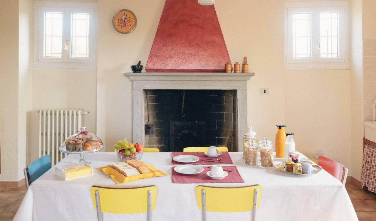 La Cascinetta Bed & Breakfast Passirano ภายนอก รูปภาพ